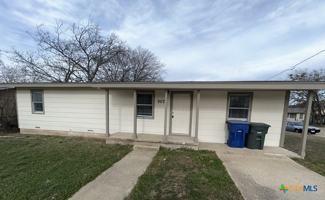 featured image of 707 N Main St