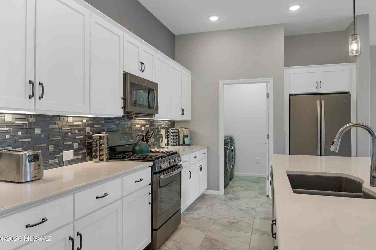 39589 S Summerwood Dr - Photo 7 of 49