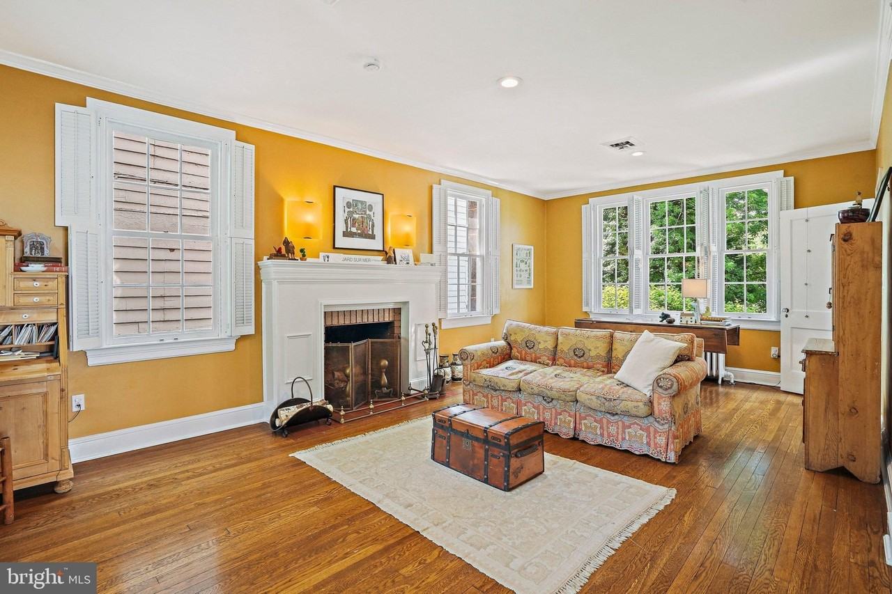 3612 Albemarle St Nw - Photo 6 of 42