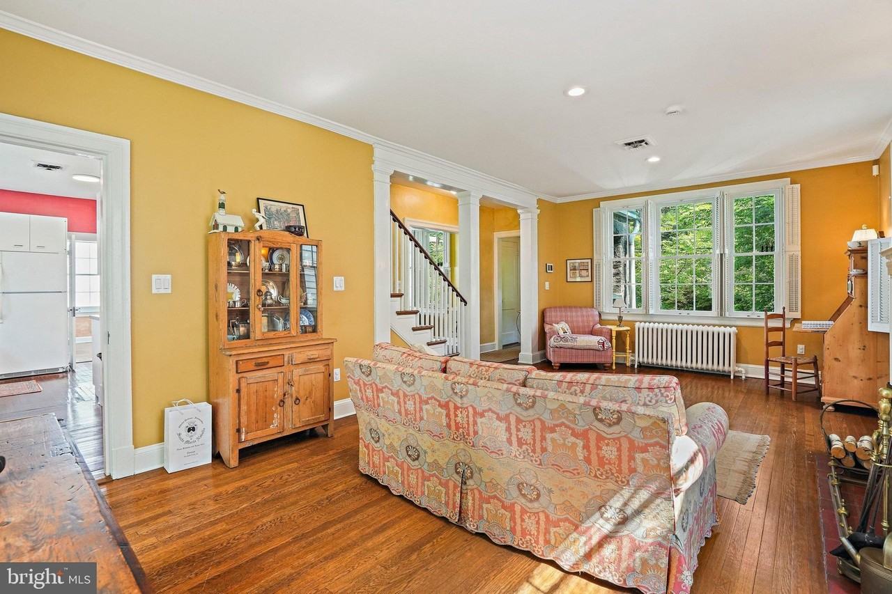 3612 Albemarle St Nw - Photo 7 of 42
