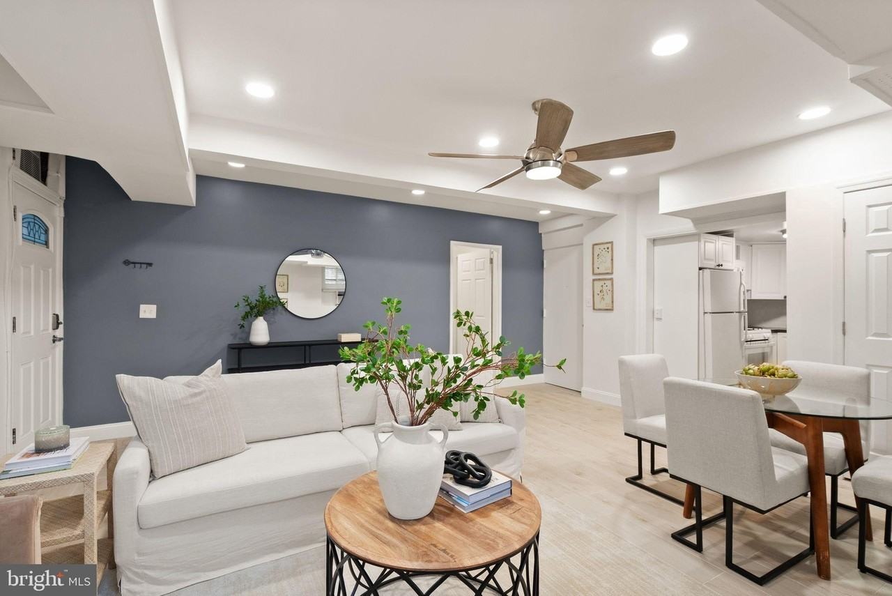 3039 Macomb St Nw #2A - Photo 5 of 30