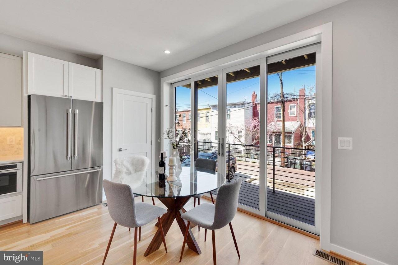 731 Park Rd Nw #A - Photo 2 of 15