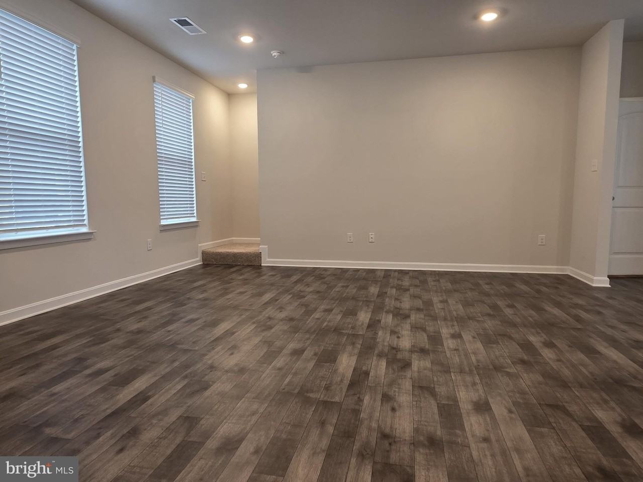 71 Filbert Dr - Photo 6 of 27
