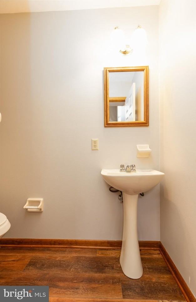 30 Duck Harbour Dr - Photo 6 of 25