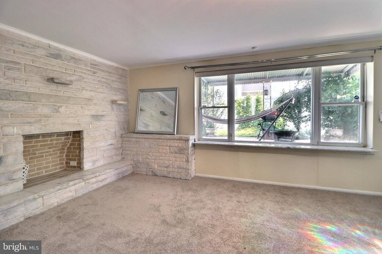 7556 Baxter Ave - Photo 6 of 27