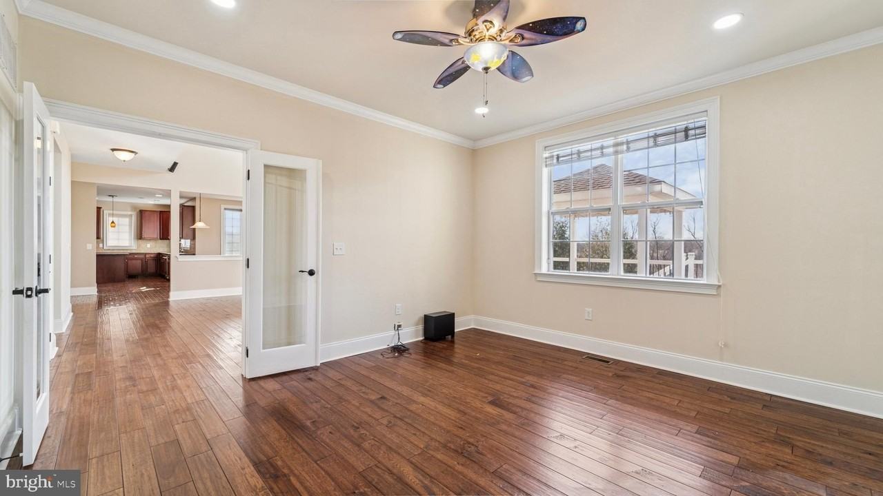 178 Pratt Ln - Photo 7 of 35