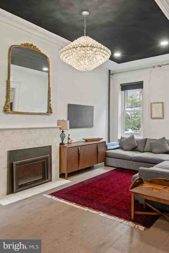 1012 N 5th St - Photo 5 of 50