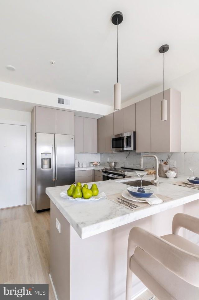 2709 Cecil B Moore Ave #104 - Photo 5 of 32