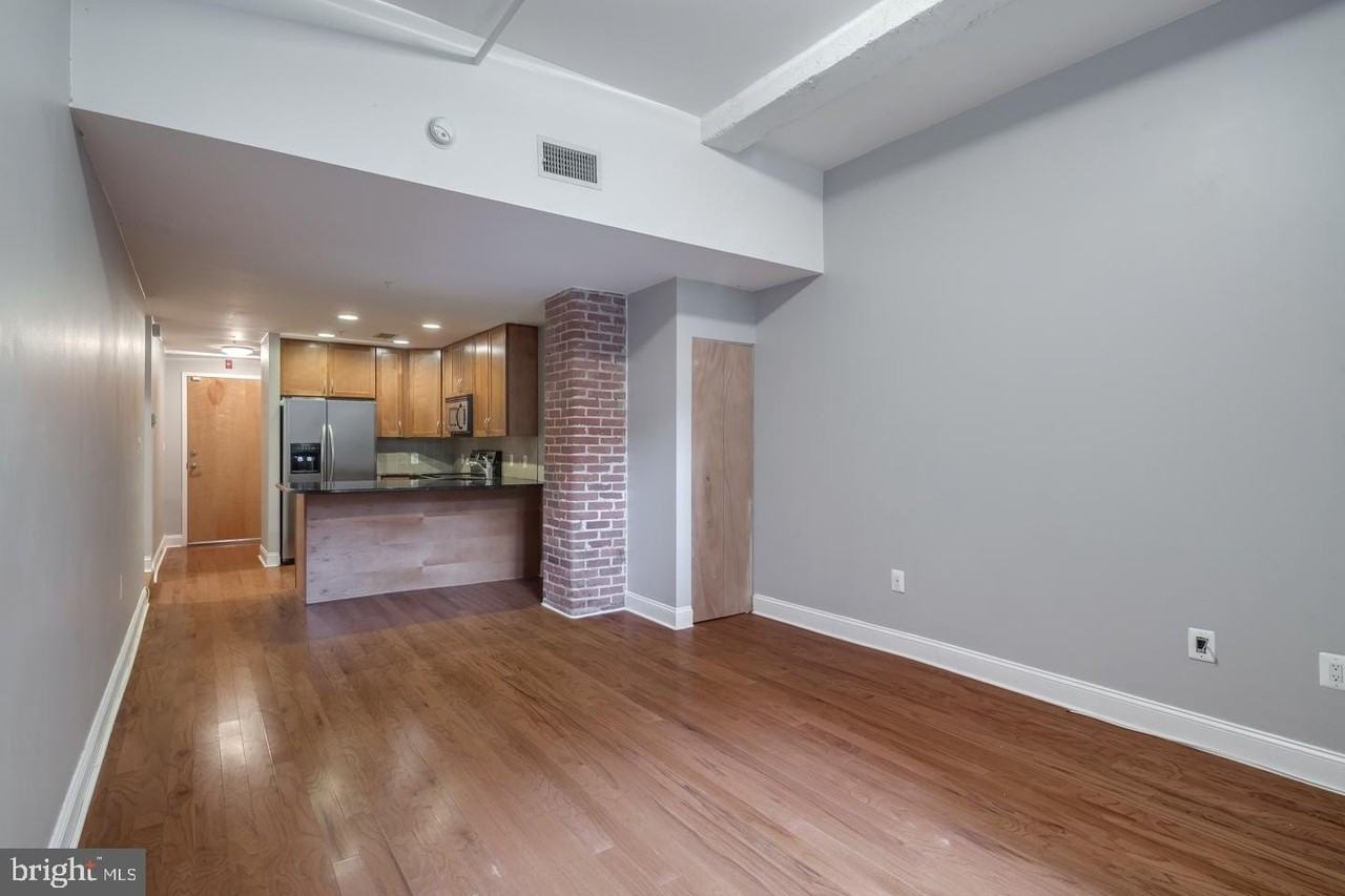 1100 S Broad St #15A - Photo 5 of 14