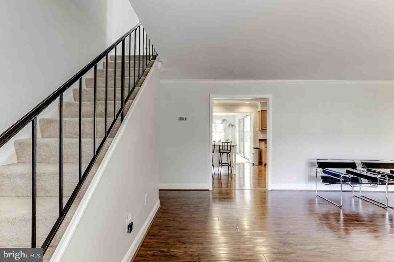 4311 Pergate Ln - Photo 6 of 30