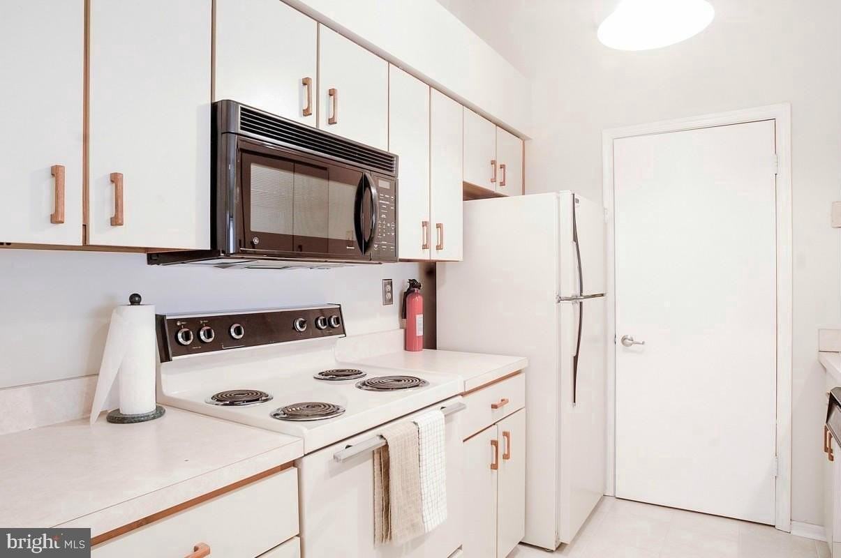 7700 Lafayette Forest Dr #31 - Photo 5 of 13