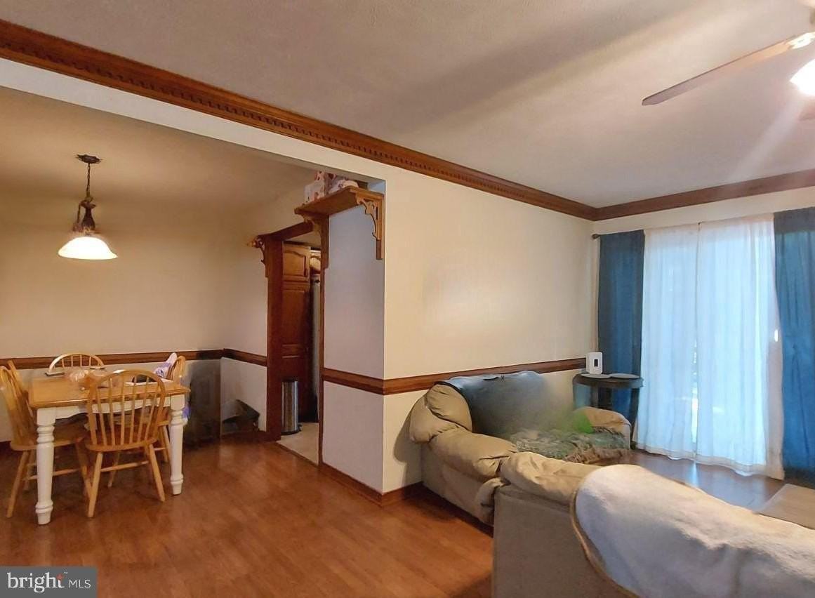 311 Yorktown Blvd - Photo 3 of 11