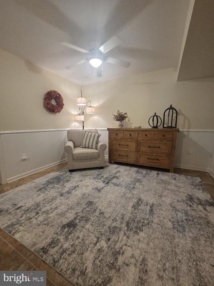11021 Naples Ct #BS - Photo 3 of 14