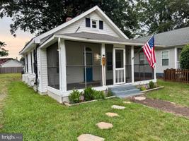 featured image of 219 Longfellow Ave