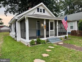 219 Longfellow Ave - Photo 1 of 1