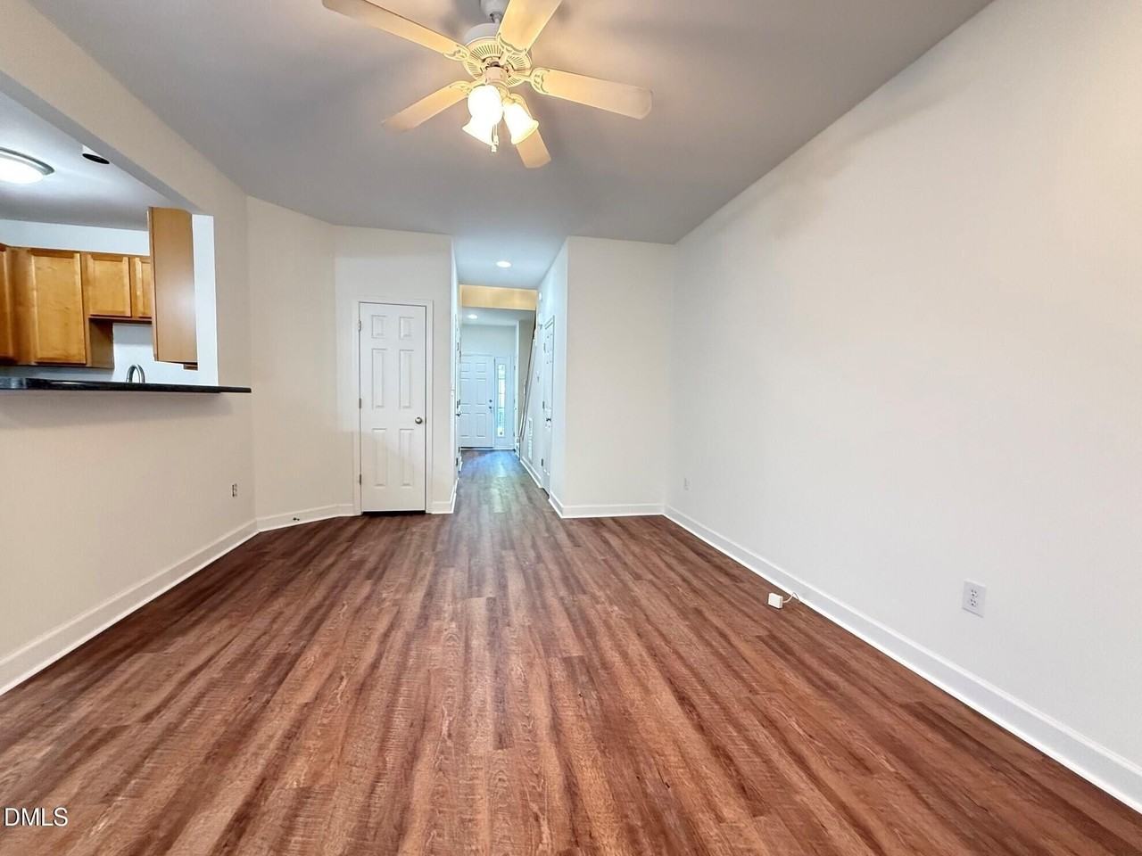 5523 Cottonrose Ln - Photo 5 of 27