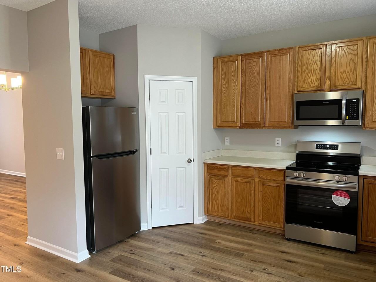116 Baberton Dr - Photo 6 of 24