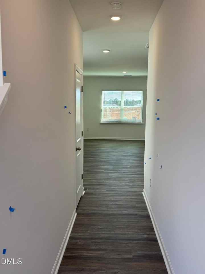 123 Starlight St - Photo 3 of 30