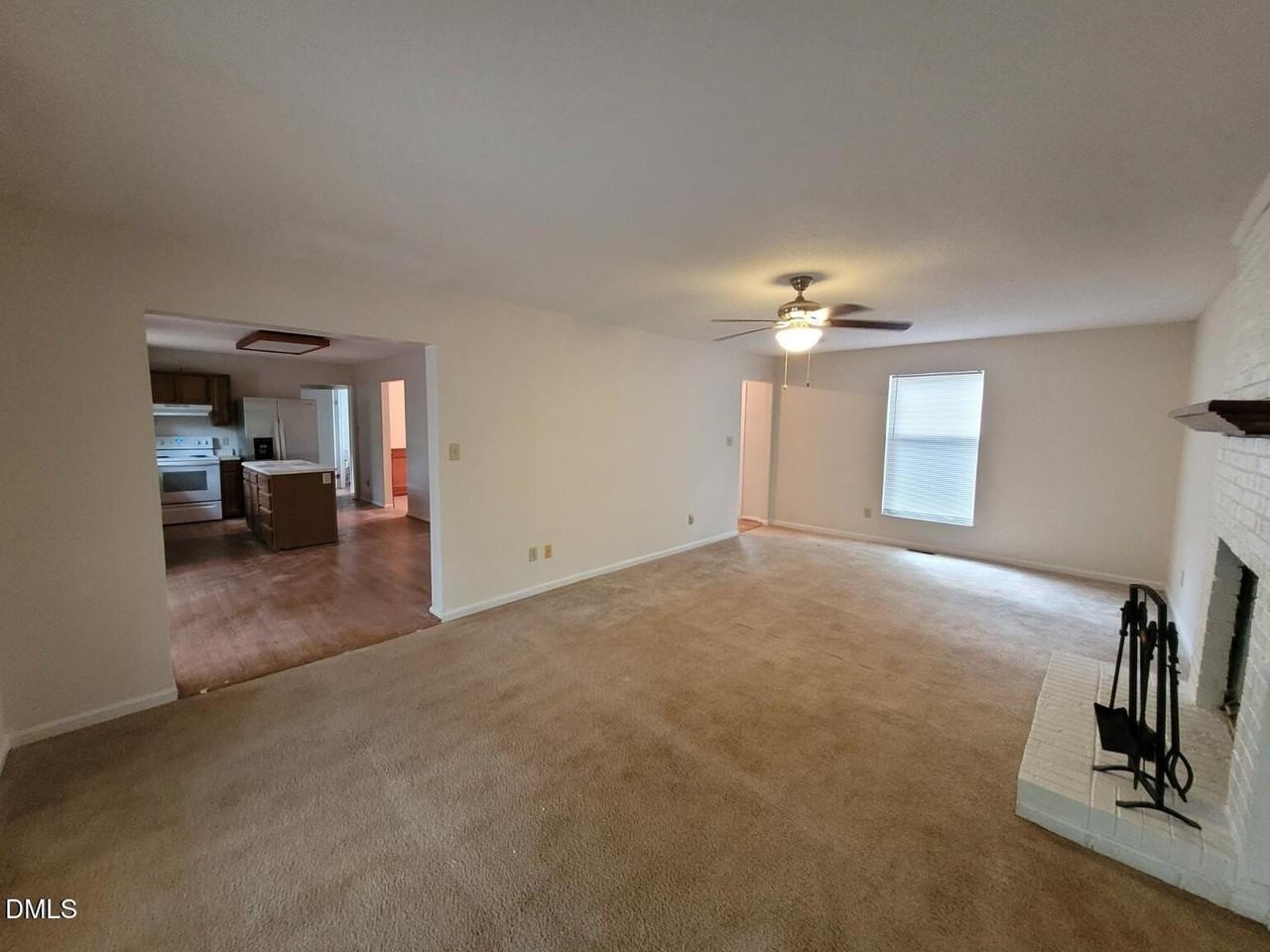 104 Corgy Dr - Photo 6 of 30
