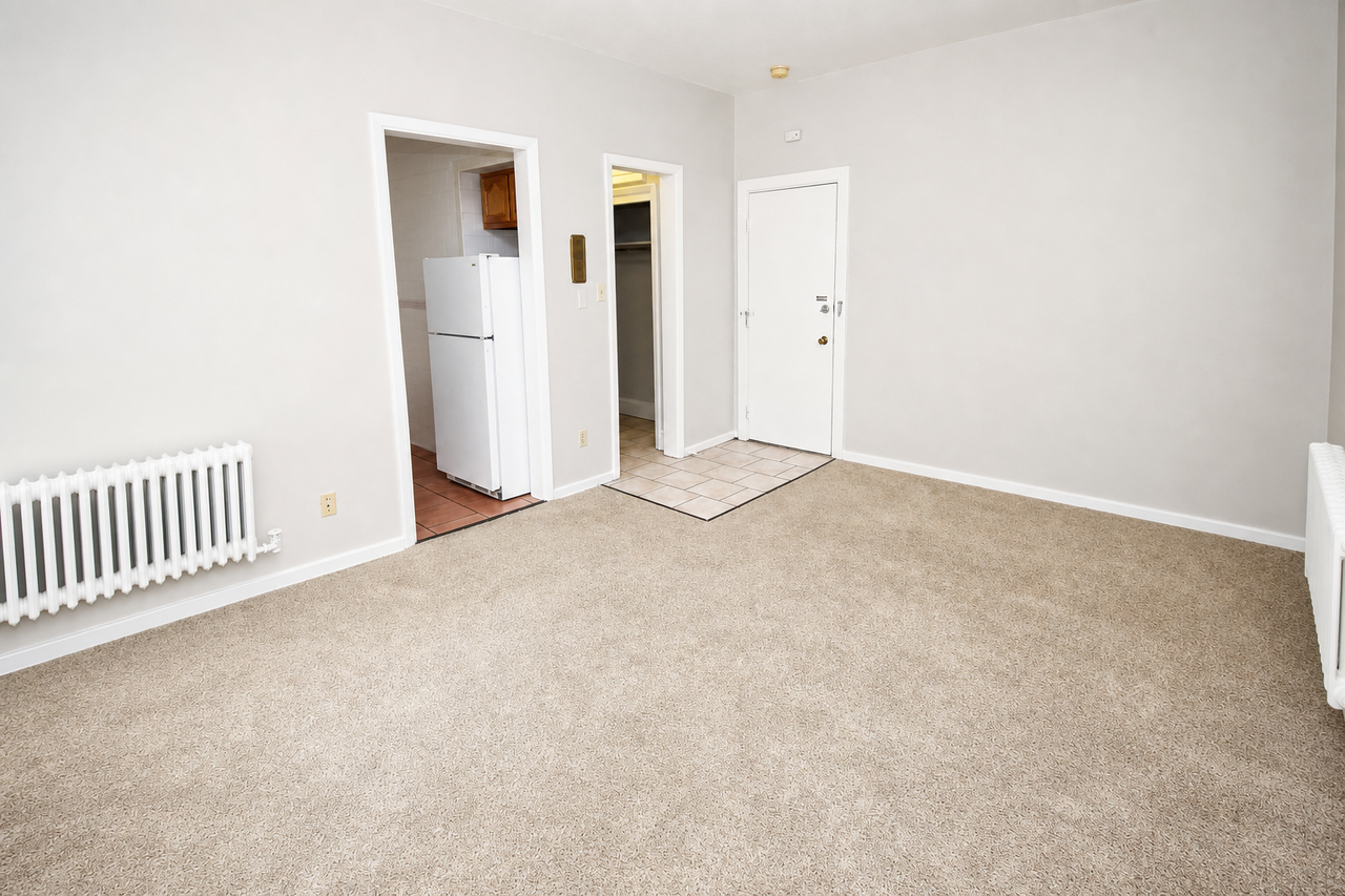 341 SOUTH HIGHLAND AVENUEAPT 6 #6 - Photo 2 of 7