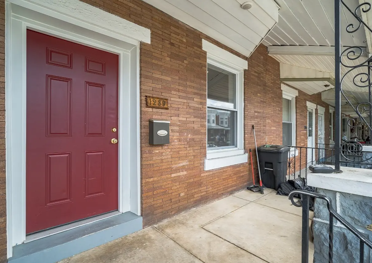 1239 N Frazier St #1 - Photo 4 of 24