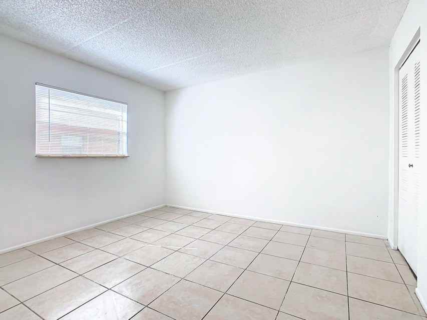 714 Michigan Ct #1 - Photo 3 of 30