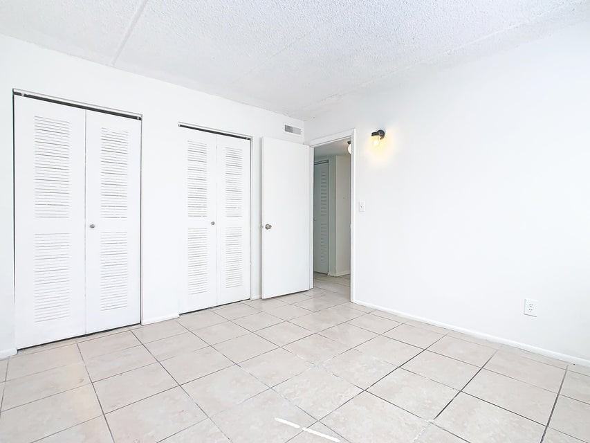 714 Michigan Ct #1 - Photo 5 of 30