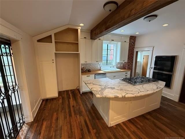 1414 S Carson Ave - Photo 3 of 17