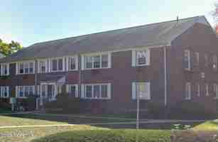 featured image of 58 Stonehurst Blvd