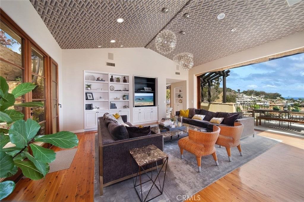 1131 Emerald Bay - Photo 7 of 43