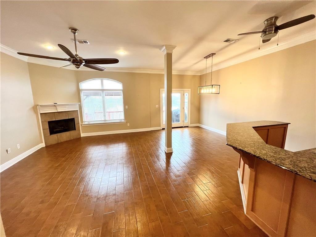 1413 Royal Palm Dr - Photo 3 of 17