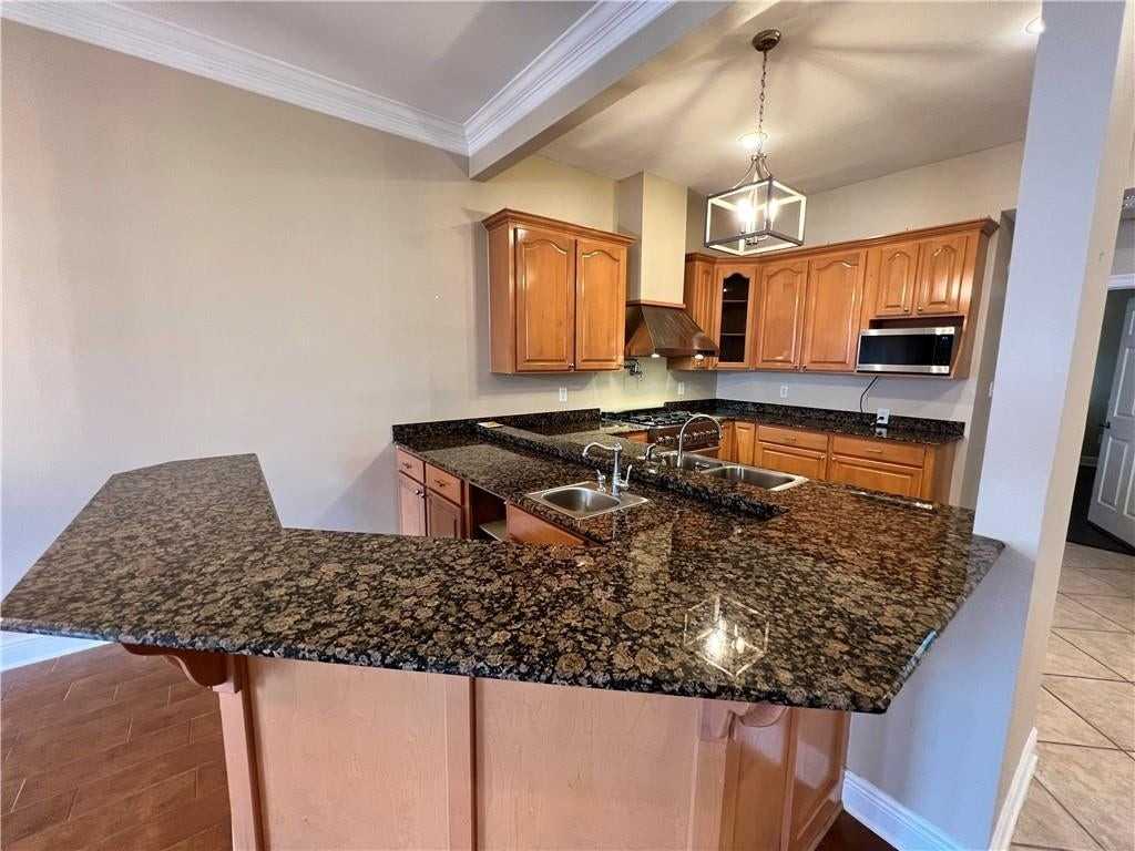 1413 Royal Palm Dr - Photo 6 of 17