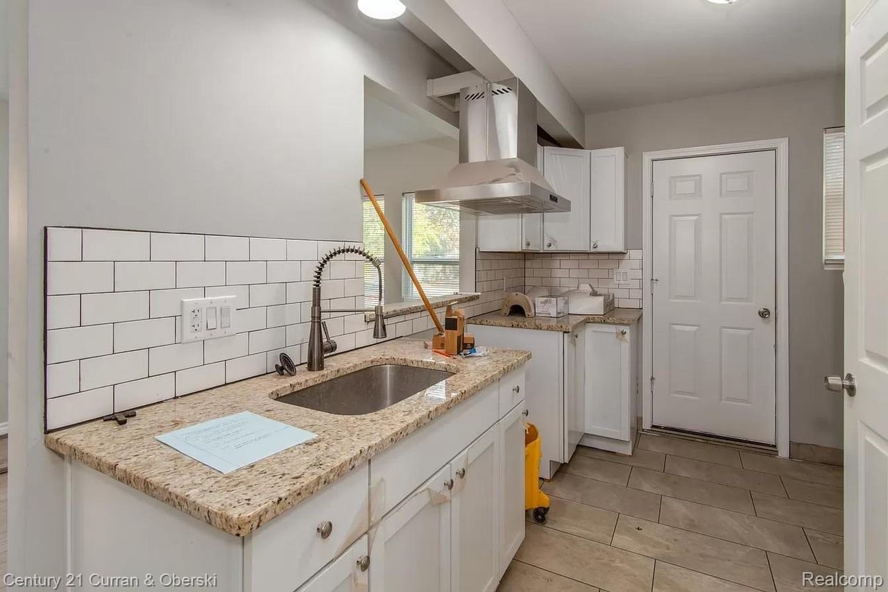 4507 High St - Photo 5 of 15