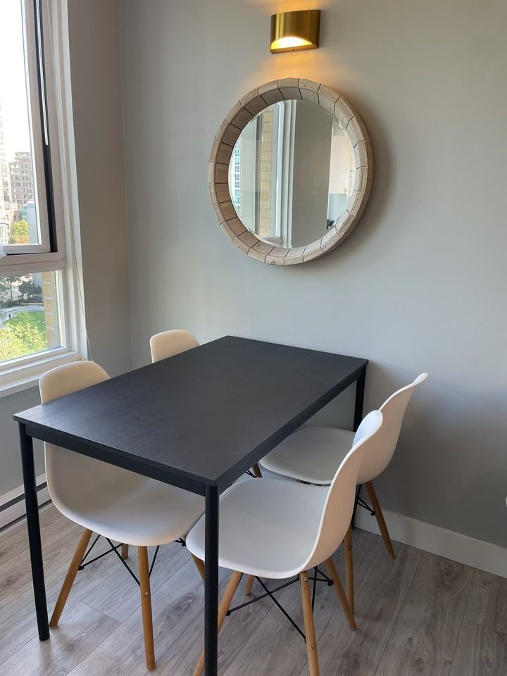 1188 Richards Street #902 - Photo 5 of 15