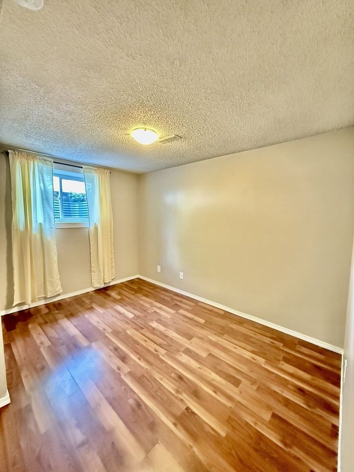 6028 Madigan Dr Ne - Photo 7 of 14