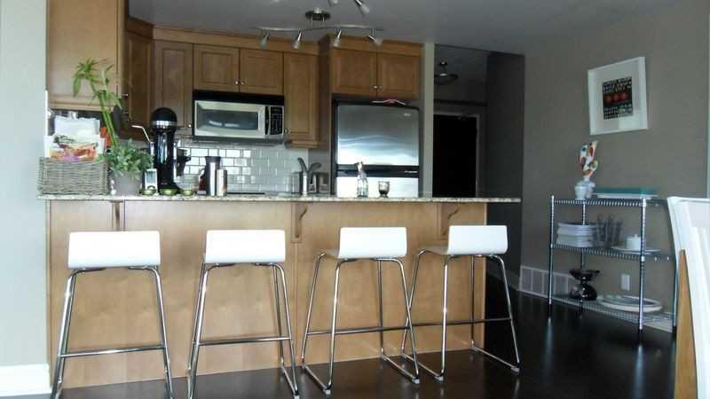 920 5 Ave Sw - Photo 3 of 18