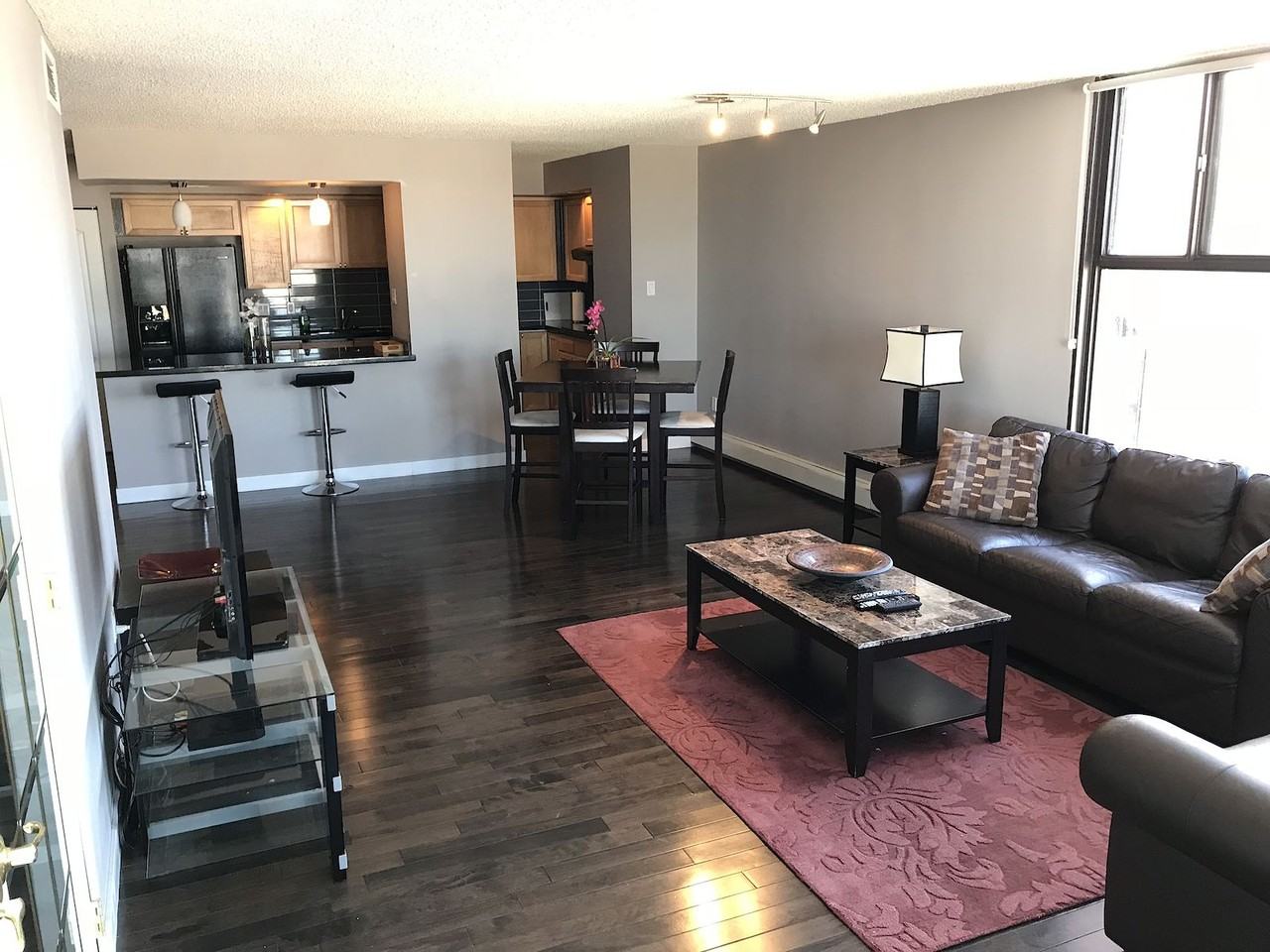 1100 8 Ave Sw - Photo 4 of 30