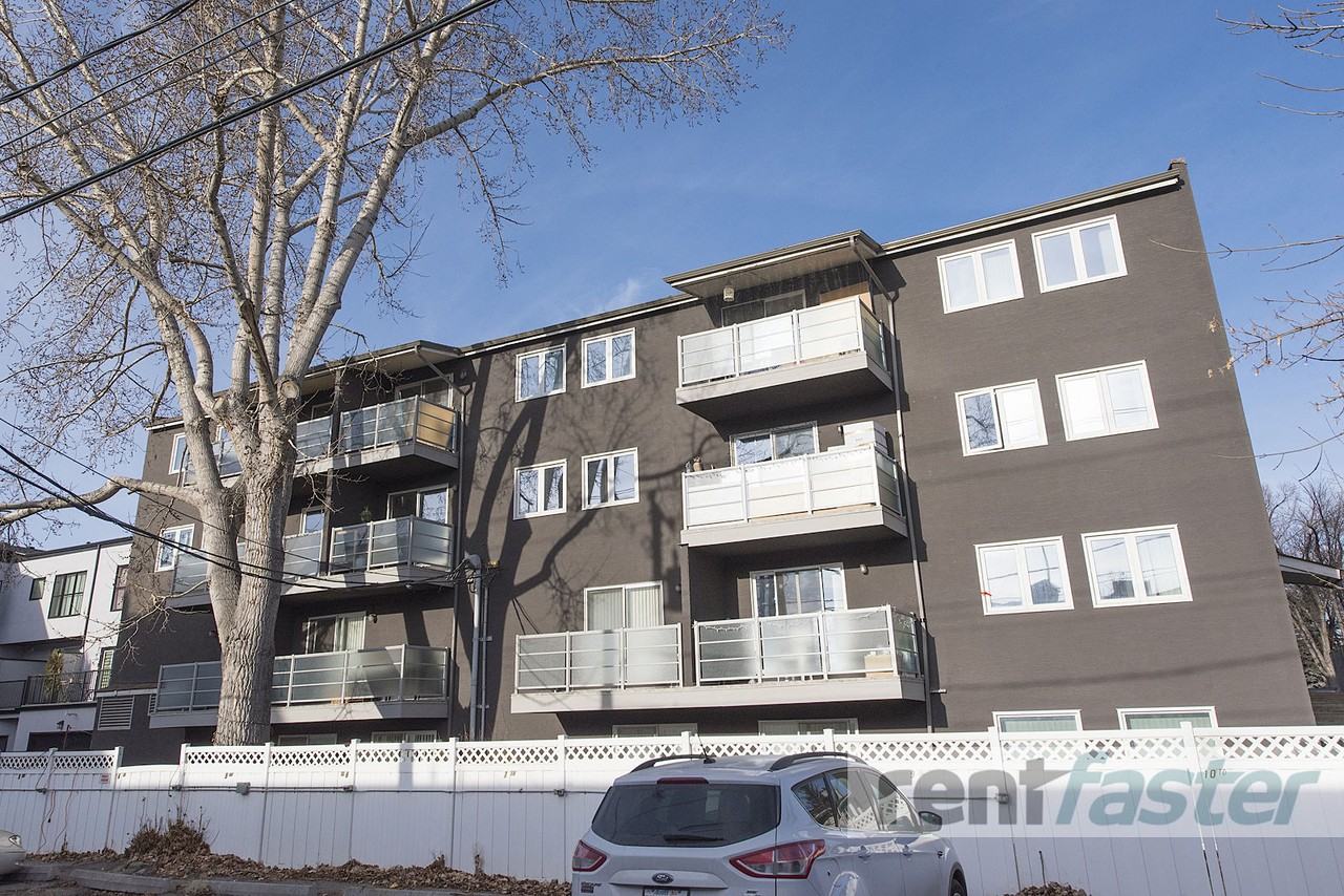 2527 1 Ave Nw - Photo 3 of 13