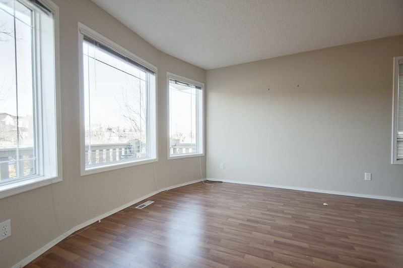 123 Somervale Close Sw - Photo 6 of 29