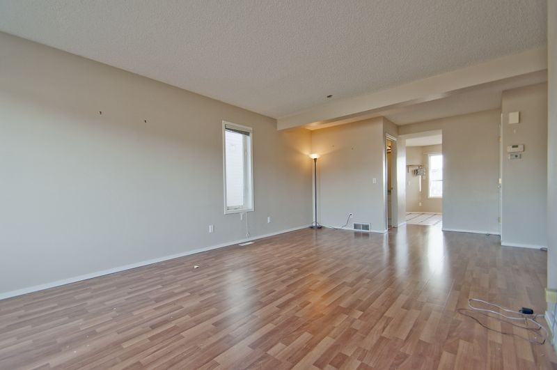 123 Somervale Close Sw - Photo 7 of 29