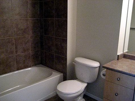 1405 - 1053, 10th Street SW - Photo 7 of 23