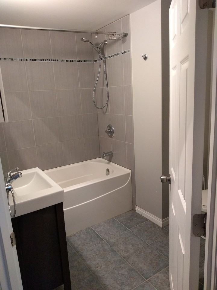 113 Hounslow Dr Nw - Photo 2 of 6
