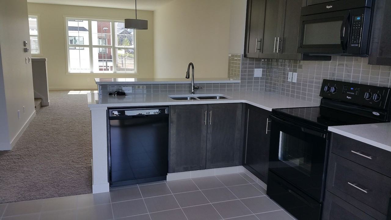 519 Nolan Hill Blvd Nw - Photo 4 of 36