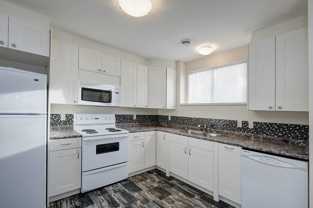 3020B 20 B - 3020 B Erlton St SW - Photo 1 of 1