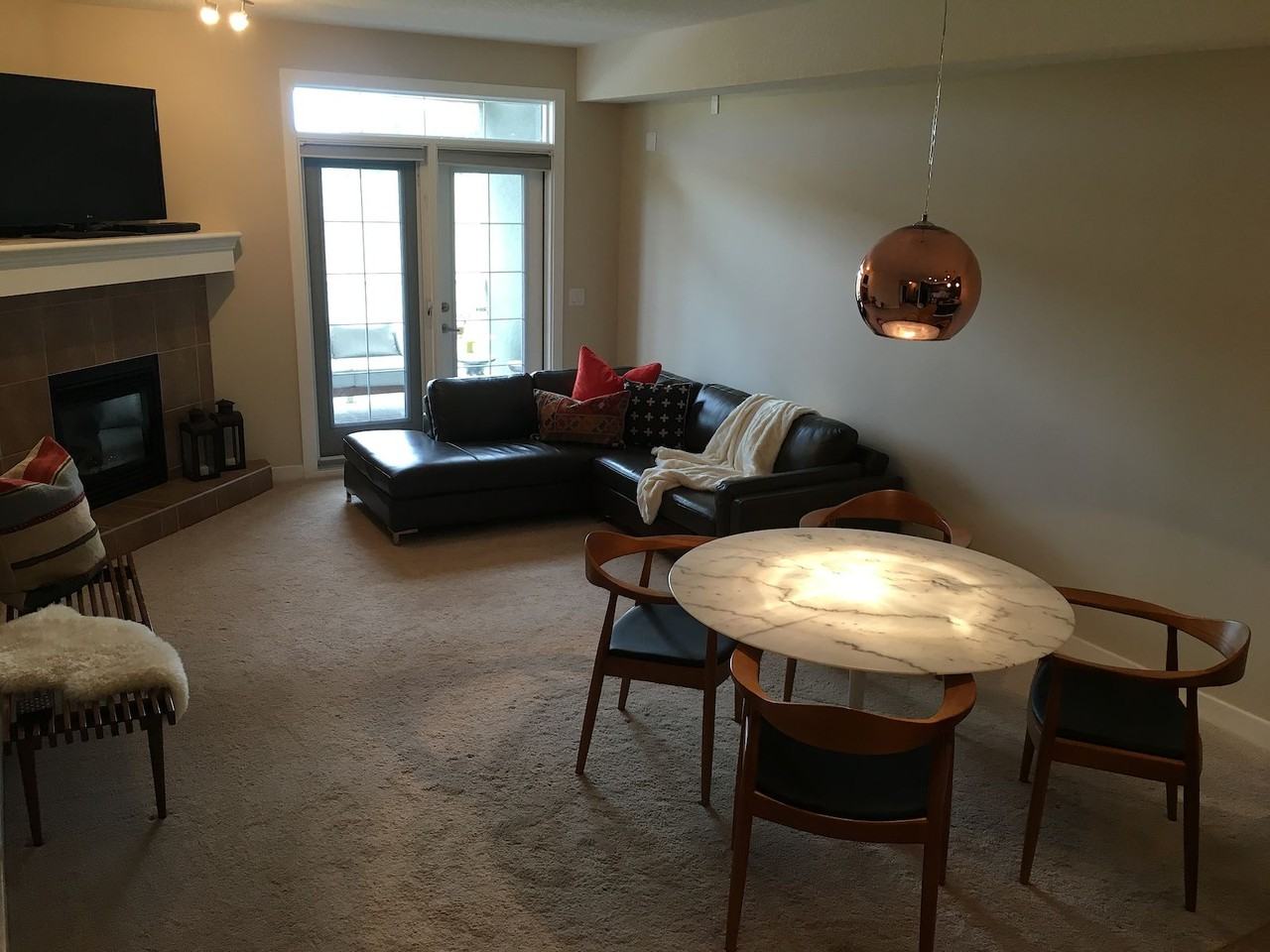 1005 Westmount Dr - Photo 2 of 5