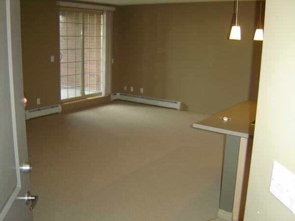 11441 Ellerslie Rd Sw - Photo 3 of 9