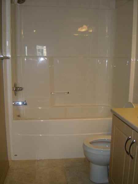11441 Ellerslie Rd Sw - Photo 7 of 9