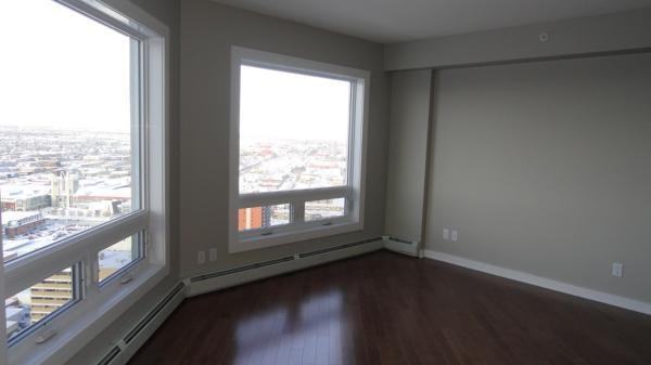 10152 Icon Tower 2 - Photo 2 of 12