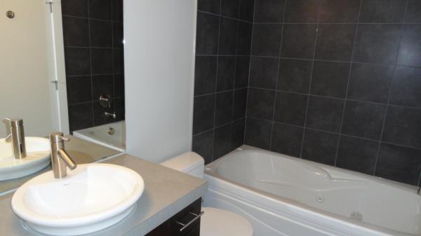 10152 Icon Tower 2 - Photo 5 of 12