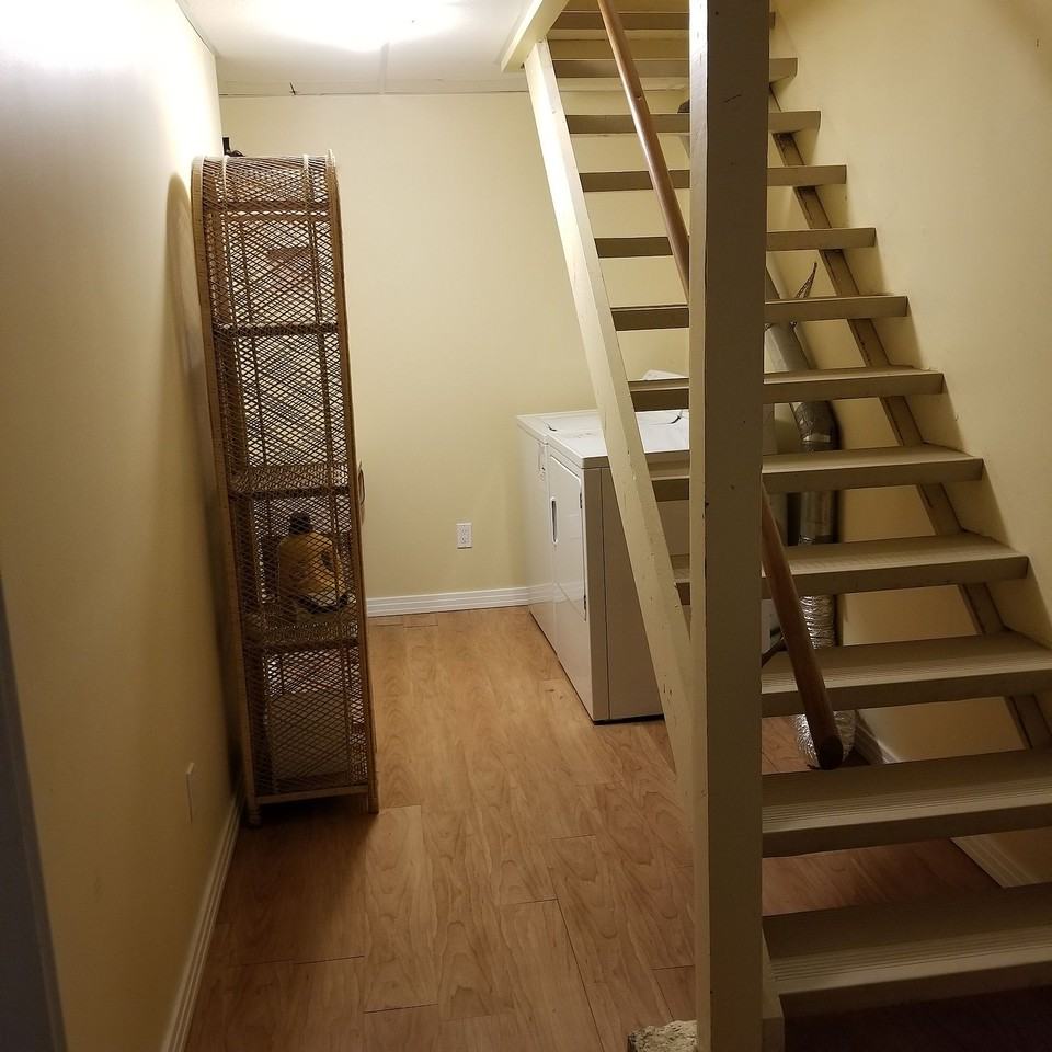 7903 164 St Nw - Photo 7 of 10